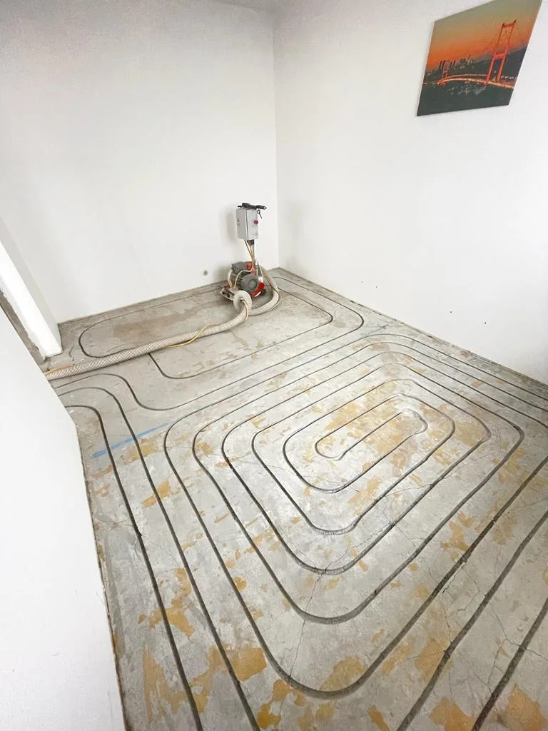 b3191da9-8bdd-4942-9995-8a8e886c6704