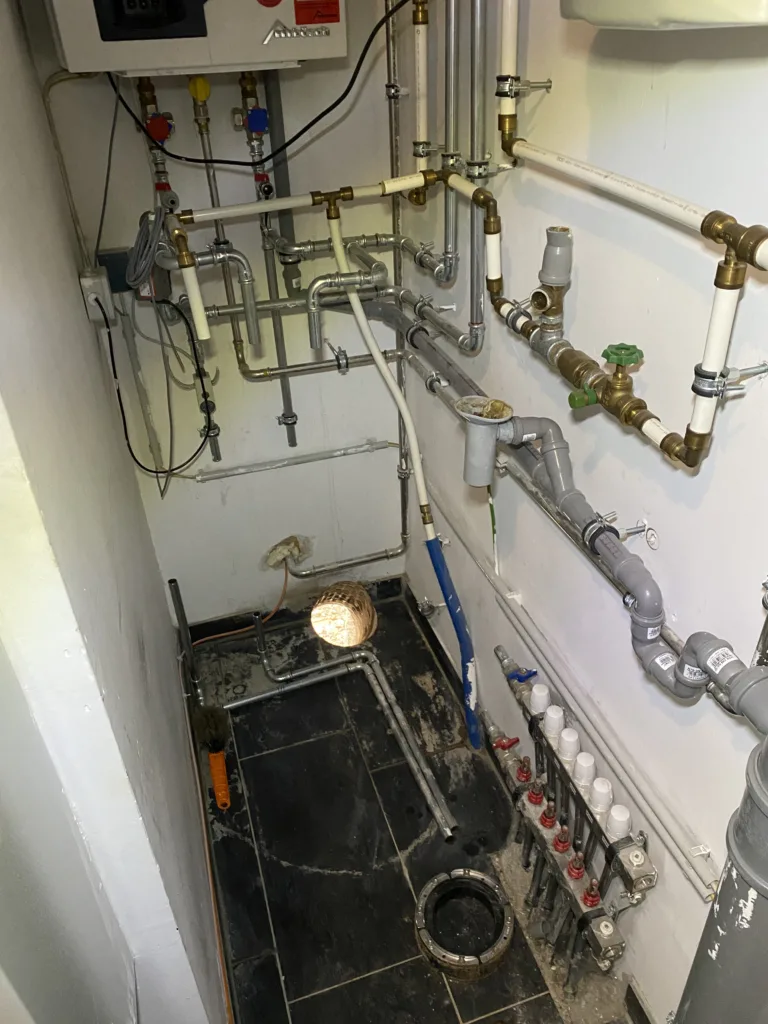 ISKA Haustechnik Heizungstausch Luftwärmepumpe__5865