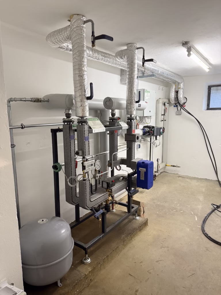 ISKA Haustechnik Heizungstausch Öl auf Fernwärme_9087