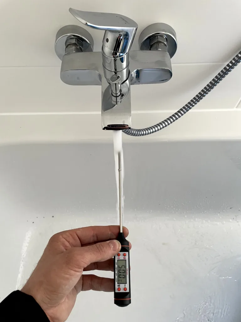 ISKA Haustechnik Wohnungsübergabestation_3460